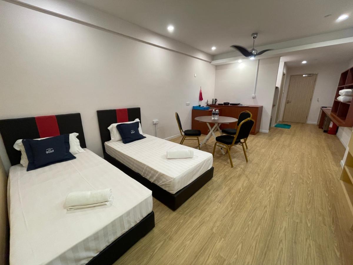 Aru Suites Homestay Wifi,Carpark,24H Check In,Water Filter By R2 Residence Кота Кинабалу Екстериор снимка