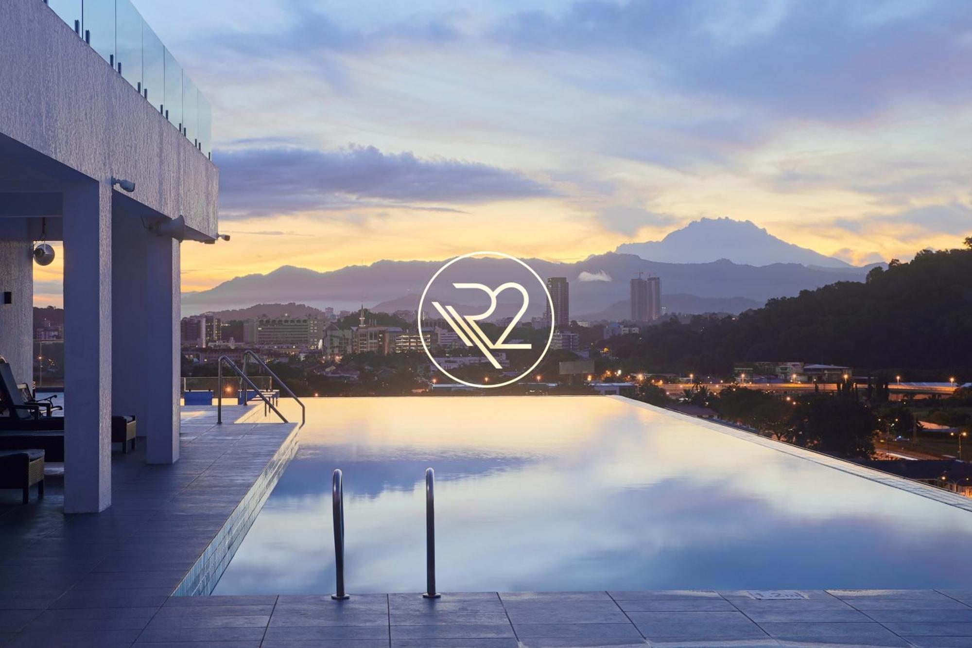 Aru Suites Homestay Wifi,Carpark,24H Check In,Water Filter By R2 Residence Кота Кинабалу Екстериор снимка